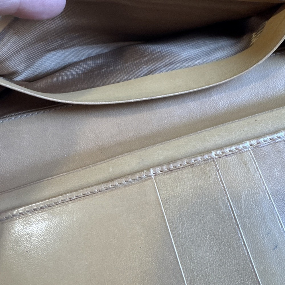 Celine Wallet Triomphe Leather ID Cash & Card Holder Beige / Tan 7" X 3.75" - Picture 6 of 10